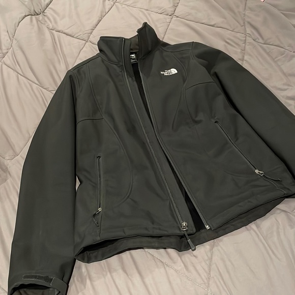 The North Face Jackets & Blazers - The North Face jacket. Medium